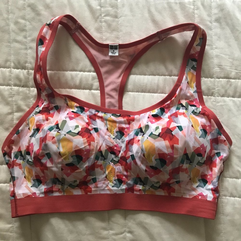 New Sports Bra Uniqlo